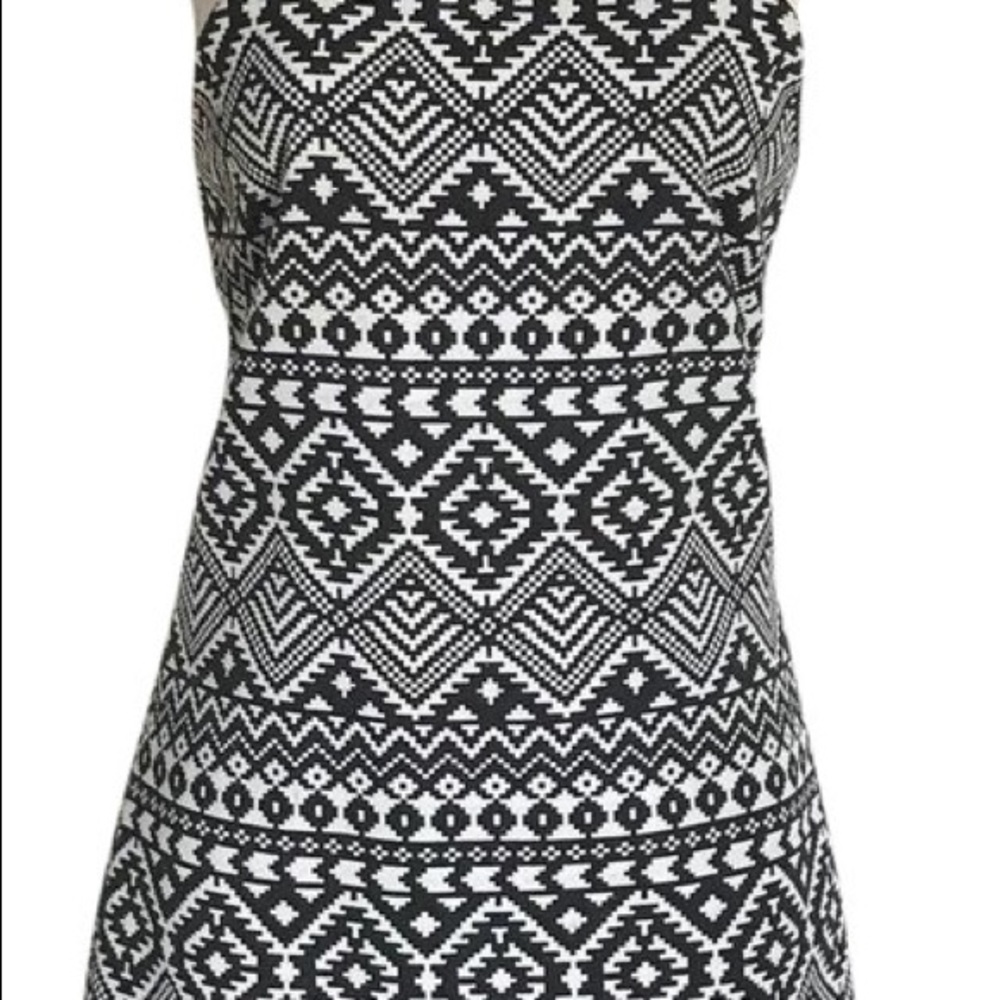 Parker Racerback Aztec Dress - Picture 2 of 5